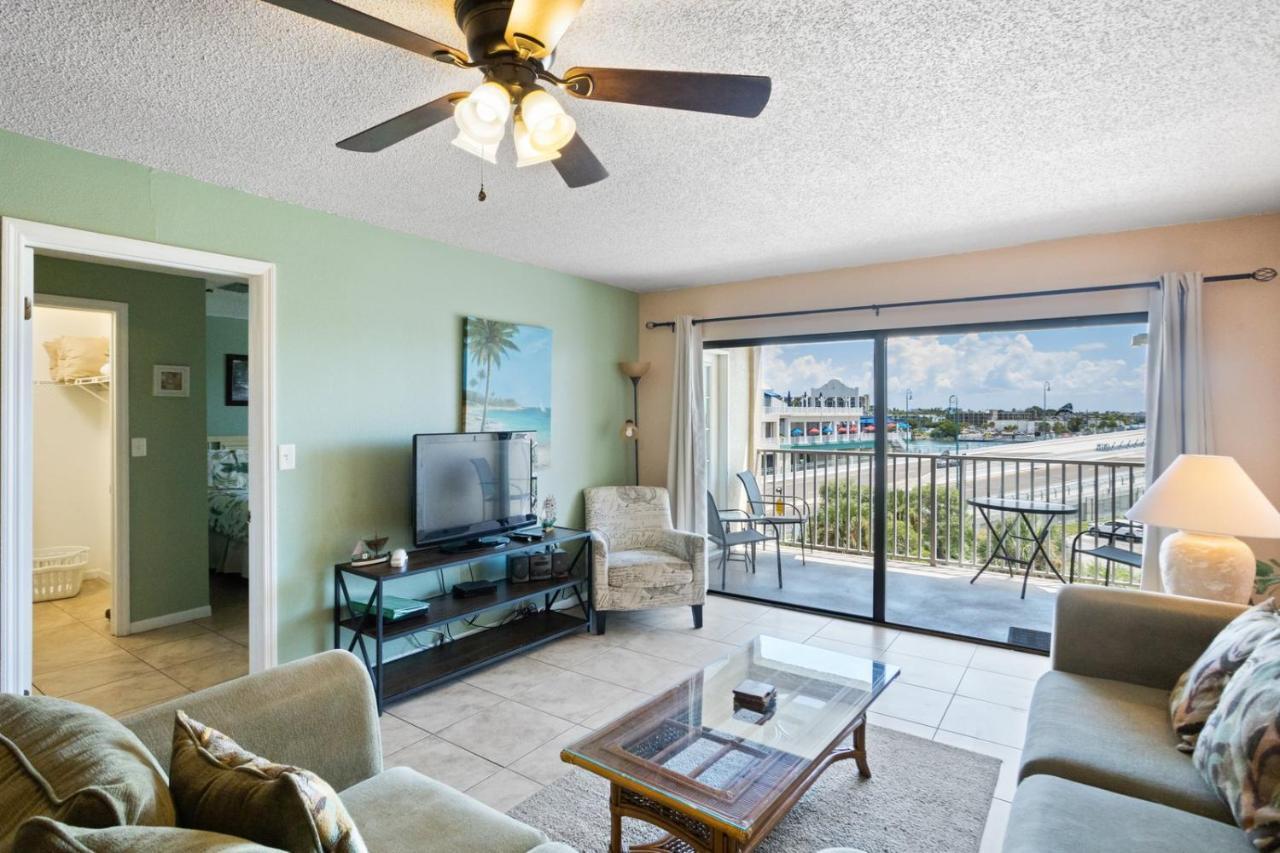 303 Beach Place Condos St. Pete Beach Buitenkant foto