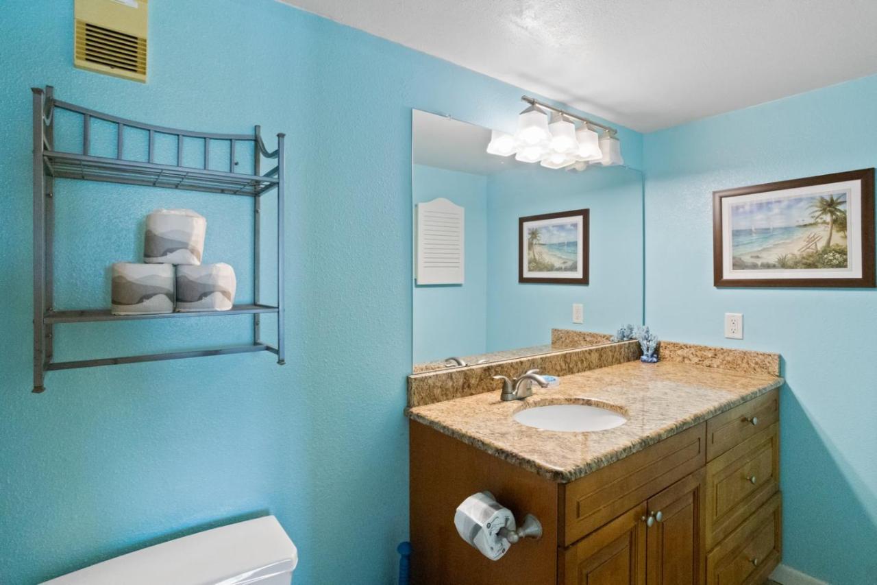 303 Beach Place Condos St. Pete Beach Buitenkant foto